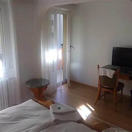 Pop Up Hotel 3*